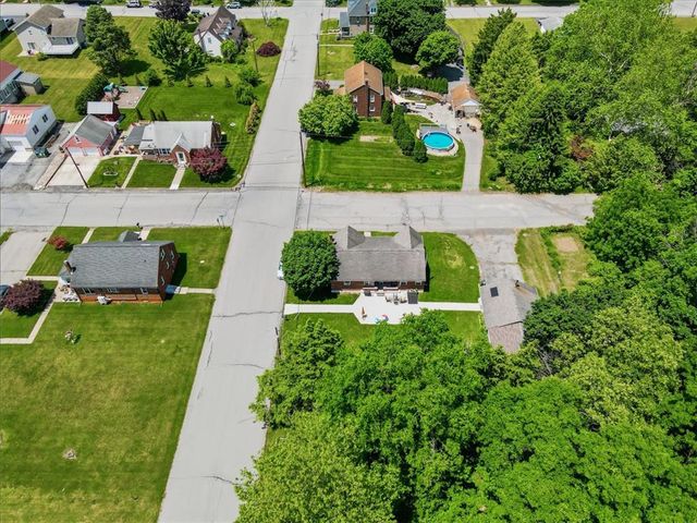 6409 4th Avenue, Lower Mt Bethel Twp, PA 18013