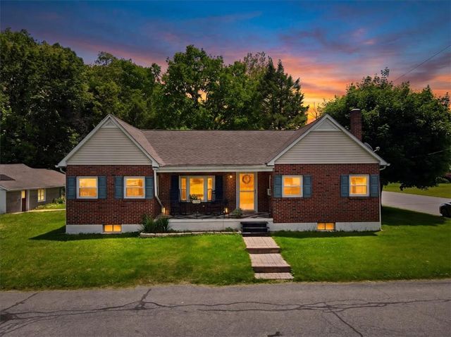 6409 4th Avenue, Lower Mt Bethel Twp, PA 18013
