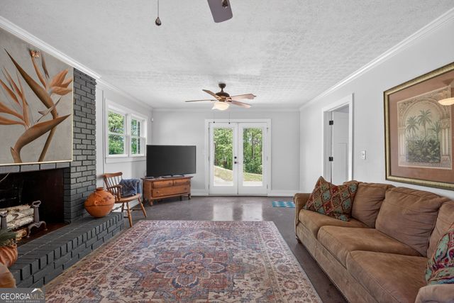 1110 Old Driver Road, Whitesburg, GA 30185