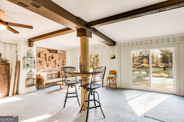 1110 Old Driver Road, Whitesburg, GA 30185
