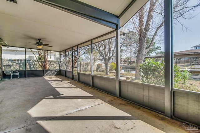 3021 Coral Strip Pkwy, Gulf Breeze, FL 32563