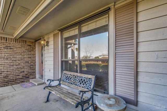 3021 Coral Strip Pkwy, Gulf Breeze, FL 32563