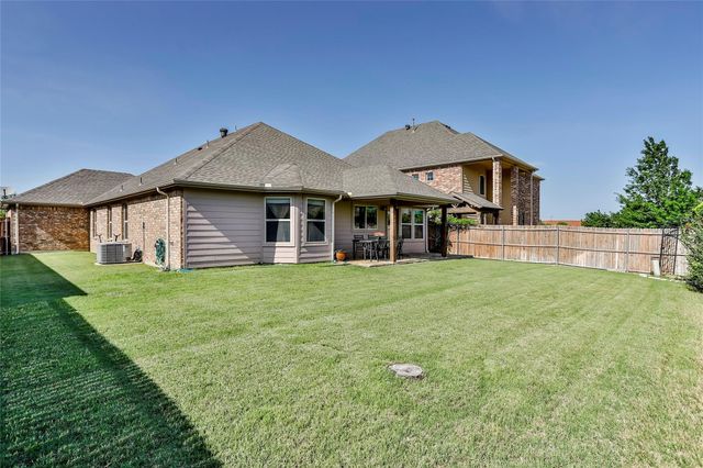 1405 Mesa Flats Drive, Fort Worth, TX 76052