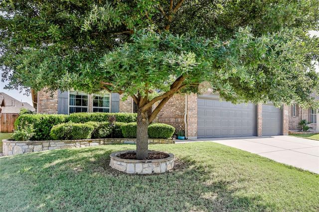1405 Mesa Flats Drive, Fort Worth, TX 76052