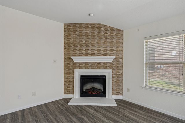 1405 Mesa Flats Drive, Fort Worth, TX 76052