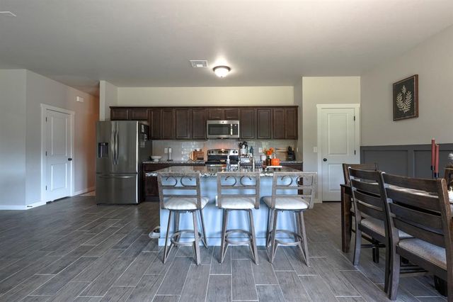 29273 Spur Circle, Mcloud, OK 74851