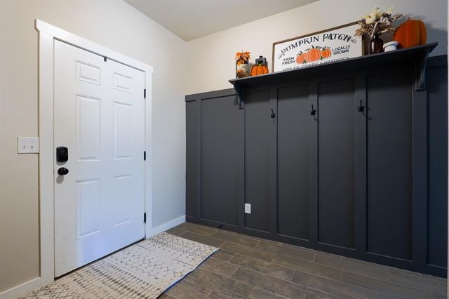 29273 Spur Circle, Mcloud, OK 74851