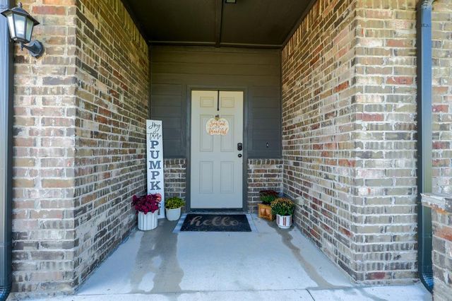 29273 Spur Circle, Mcloud, OK 74851