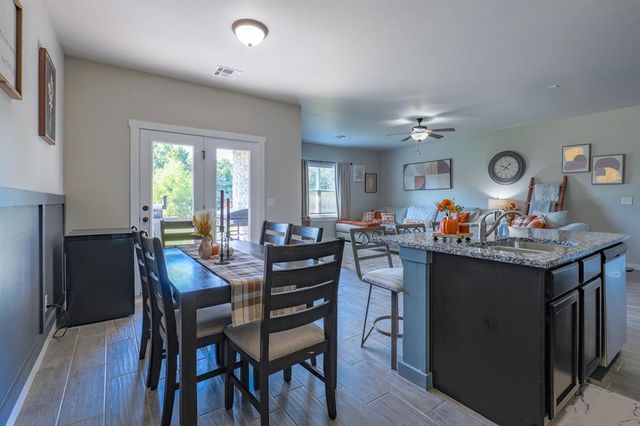 29273 Spur Circle, Mcloud, OK 74851