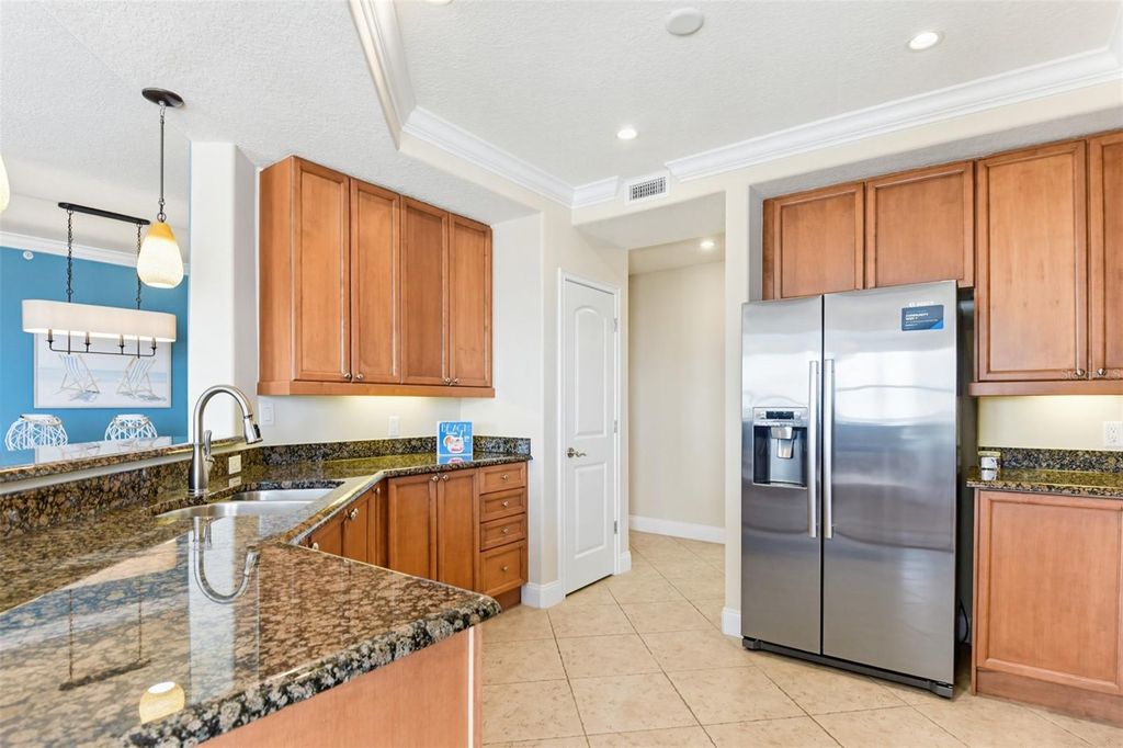Image 13 of property listing at 2515 S ATLANTIC AVENUE 509, Daytona Beach, FL 32118