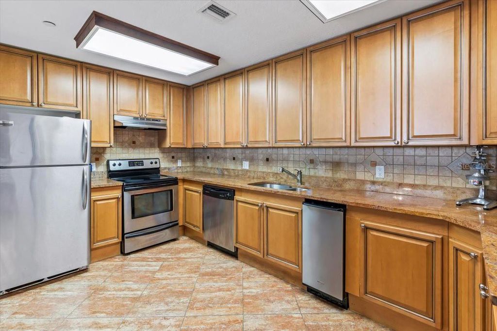 Image 62 of property listing at 2515 S ATLANTIC AVENUE 509, Daytona Beach, FL 32118