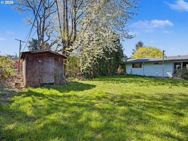 10336 Ne RUSSELL Ct, Portland, OR 97220