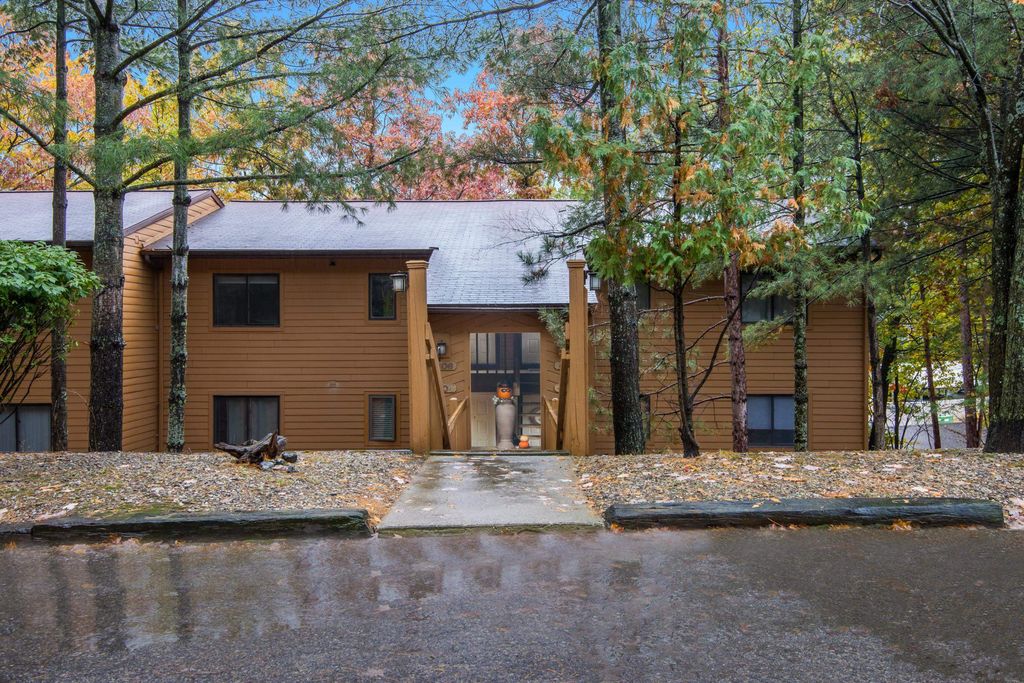 4106 Robin Hood Lane Lot: 34, Traverse City, MI 49684