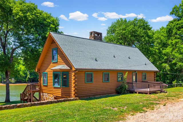 3805 Marwick Road, Charlotte, NC 28278