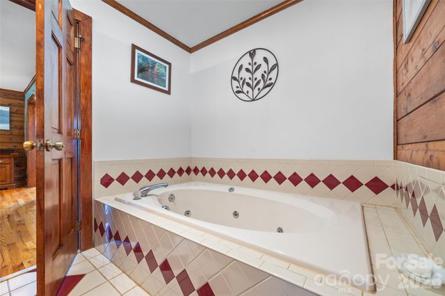 3805 Marwick Road, Charlotte, NC 28278