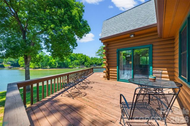 3805 Marwick Road, Charlotte, NC 28278