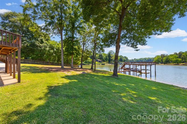 3805 Marwick Road, Charlotte, NC 28278