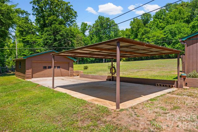 3805 Marwick Road, Charlotte, NC 28278