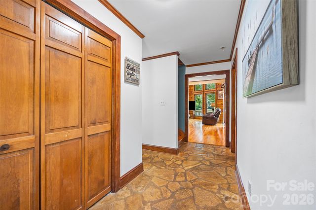 3805 Marwick Road, Charlotte, NC 28278