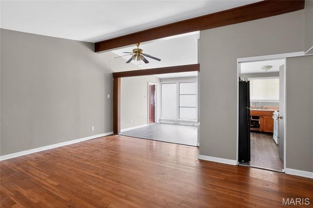 10744 Hallstead Drive, St Louis, MO 63136