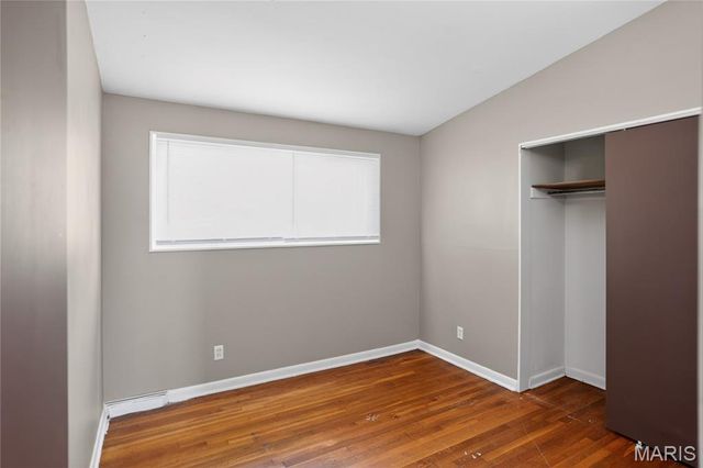 10744 Hallstead Drive, St Louis, MO 63136