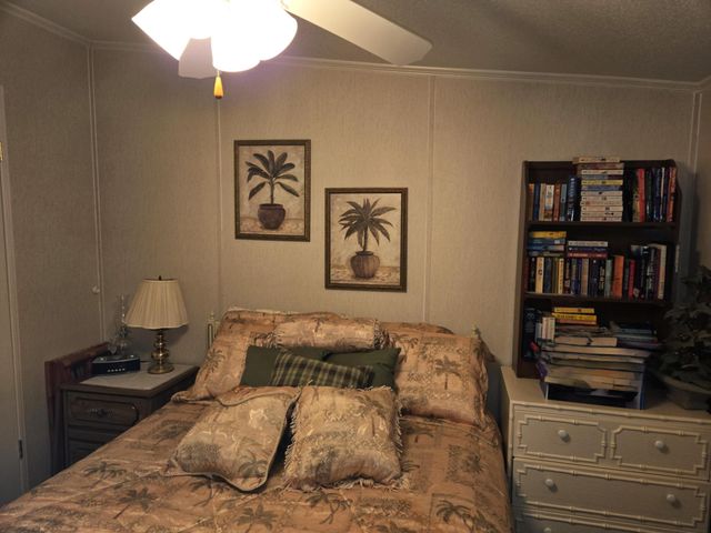 2425 SE 31st Street, Okeechobee, FL 34974