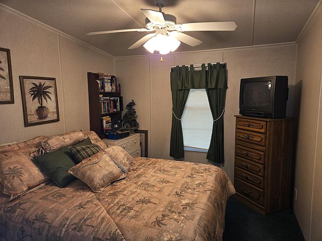 2425 SE 31st Street, Okeechobee, FL 34974