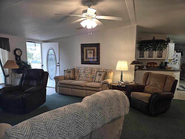 2425 SE 31st Street, Okeechobee, FL 34974