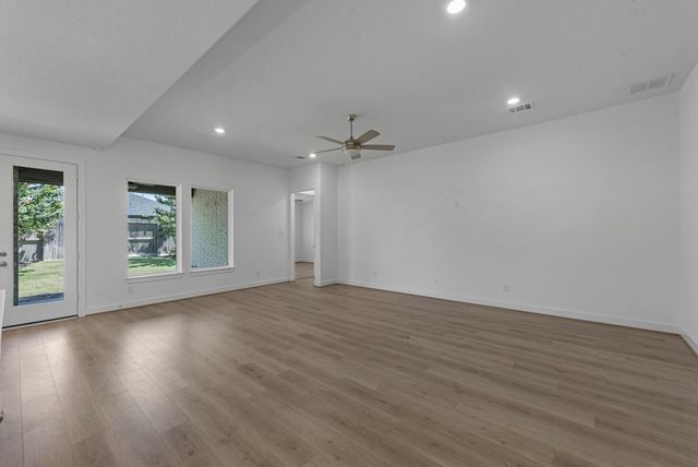 1119 Pecan Tree Lane, Tomball, TX 77375
