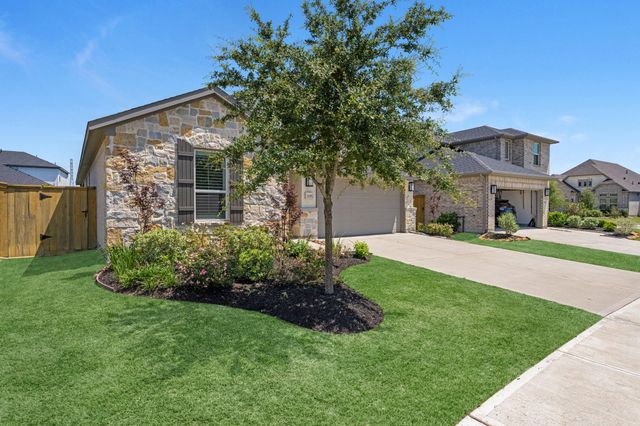 1119 Pecan Tree Lane, Tomball, TX 77375
