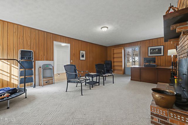 1210 Tanglewood Drive, Greeneville, TN 37743