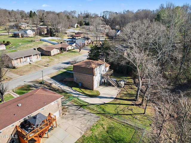 1210 Tanglewood Drive, Greeneville, TN 37743