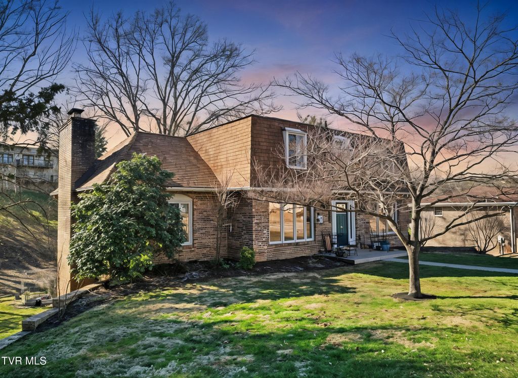 1210 Tanglewood Drive, Greeneville, TN 37743