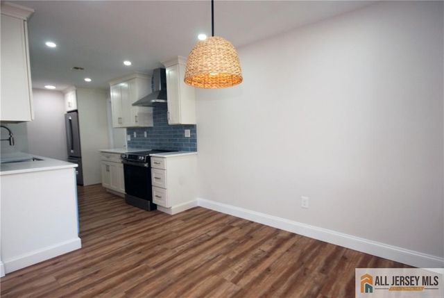 187 Newport Road A, Monroe, NJ 08831