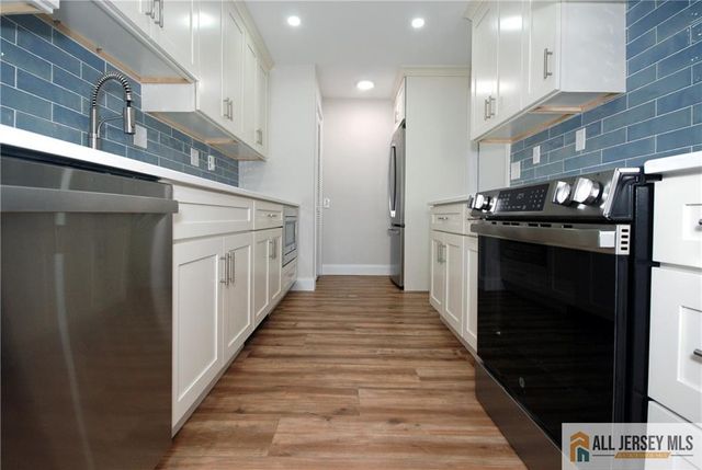 187 Newport Road A, Monroe, NJ 08831