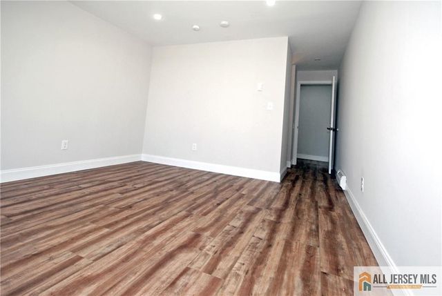187 Newport Road A, Monroe, NJ 08831