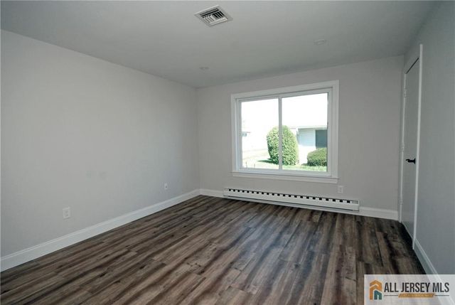 187 Newport Road A, Monroe, NJ 08831