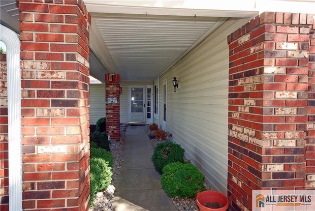 187 Newport Road A, Monroe, NJ 08831