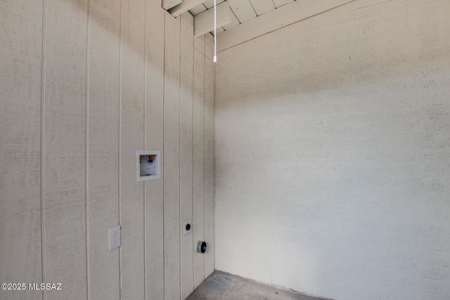 1220 W Fresno Street, Tucson, AZ 85745