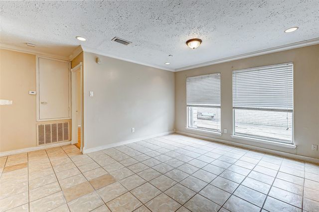 2010 Hickory Glen Drive, Missouri City, TX 77489