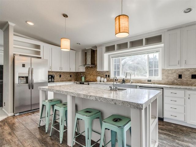 10151 E College Avenue, Guthrie, OK 73044