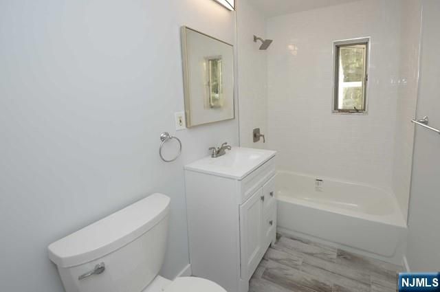 38-49 Vanore Drive, Fair Lawn, NJ 07410