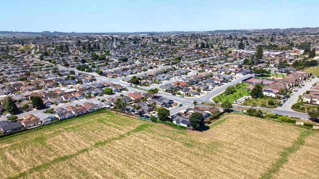 486 Joyce Drive, Watsonville, CA 95076