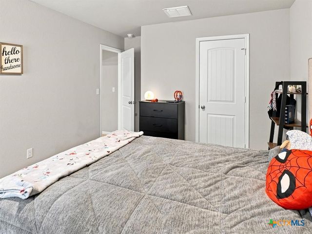 111 Rainmaker Cove, Bastrop, TX 78602
