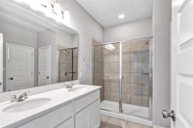216 Syrah CT, Leander, TX 78641