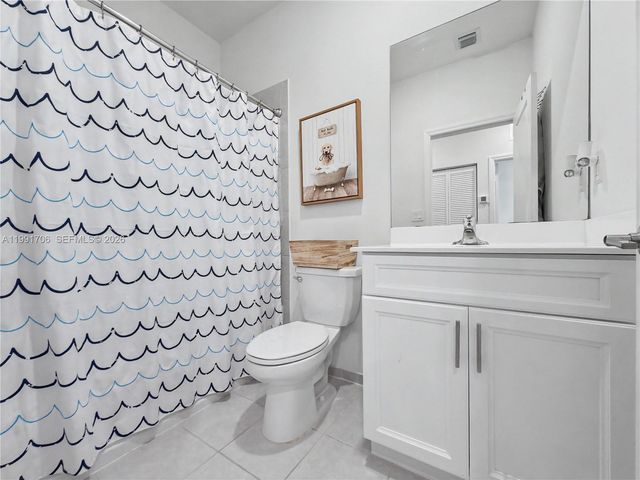 14800 SW 183rd Ter, Miami, FL 33187