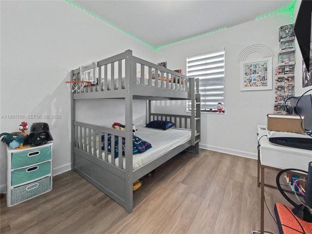 14800 SW 183rd Ter, Miami, FL 33187