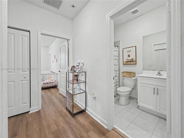 14800 SW 183rd Ter, Miami, FL 33187