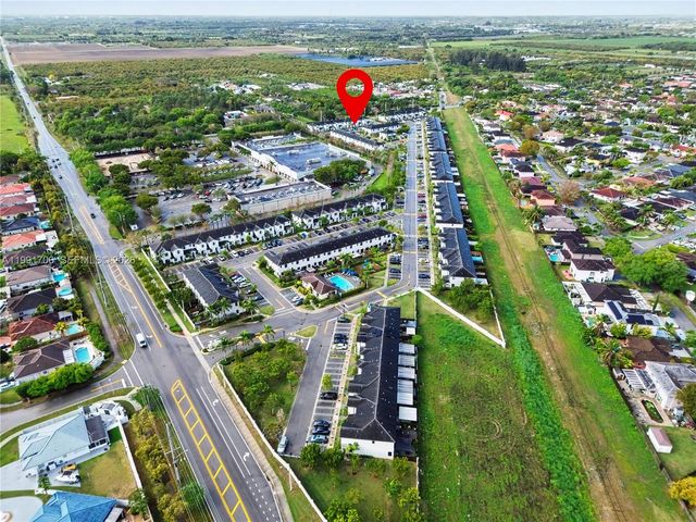 14800 SW 183rd Ter, Miami, FL 33187