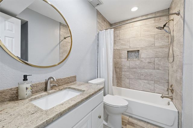 500 NEW YORK AVENUE 7, Dunedin, FL 34698